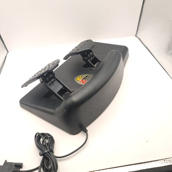 Mad Catz Sony Playstation Xbox Gamecube MC2 Racing Wheel Controller - Picture 10 of 11